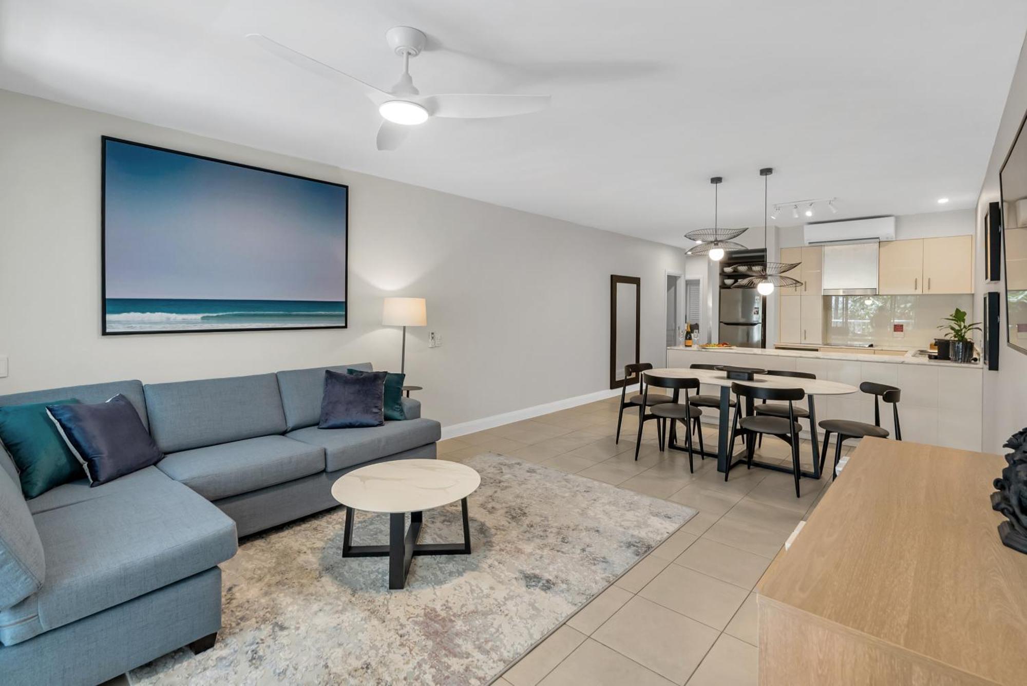 Elysium Private Apartments At Beach Club & Spa Palm Cove Exterior photo