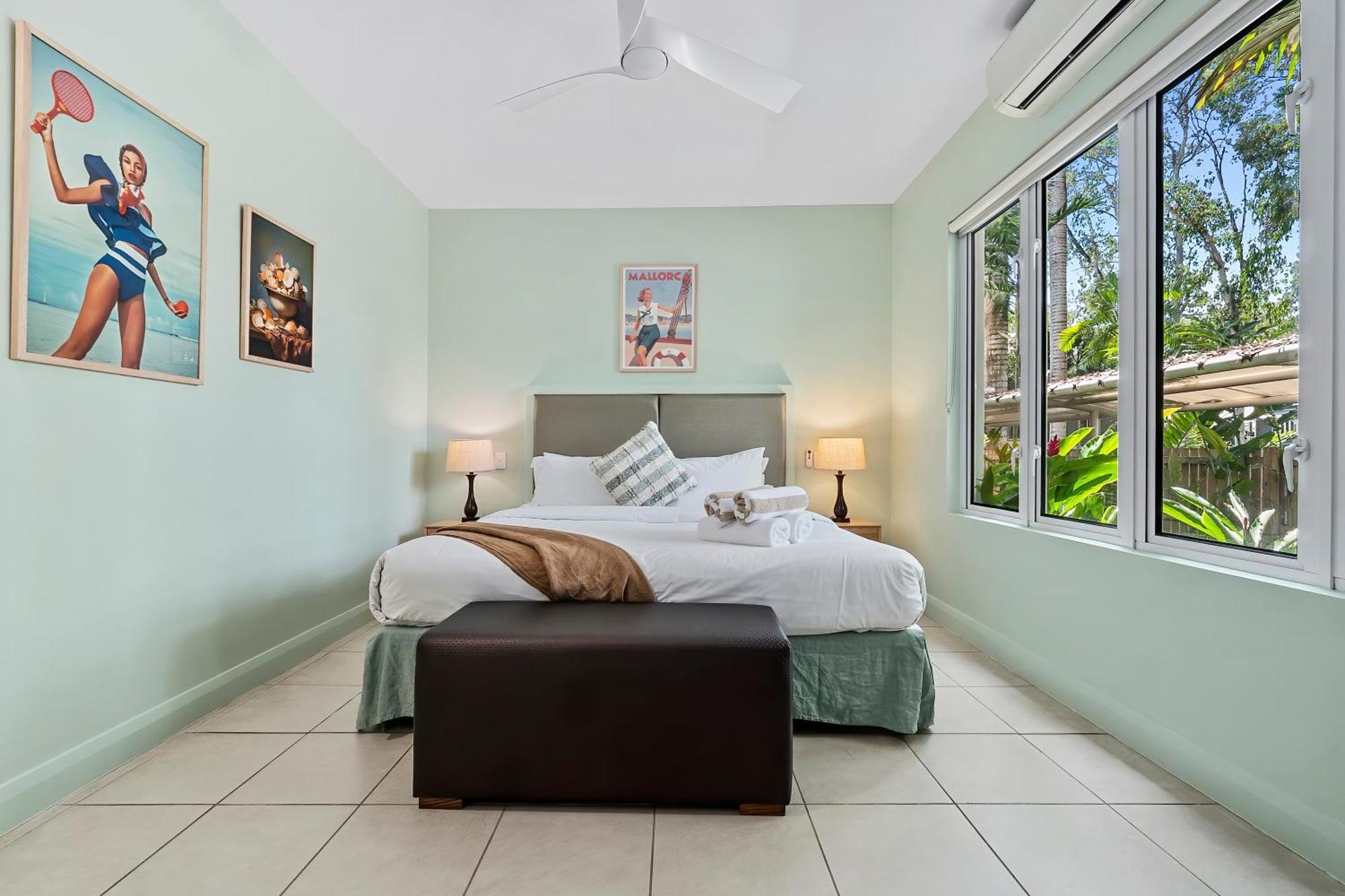 Elysium Private Apartments At Beach Club & Spa Palm Cove Exterior photo