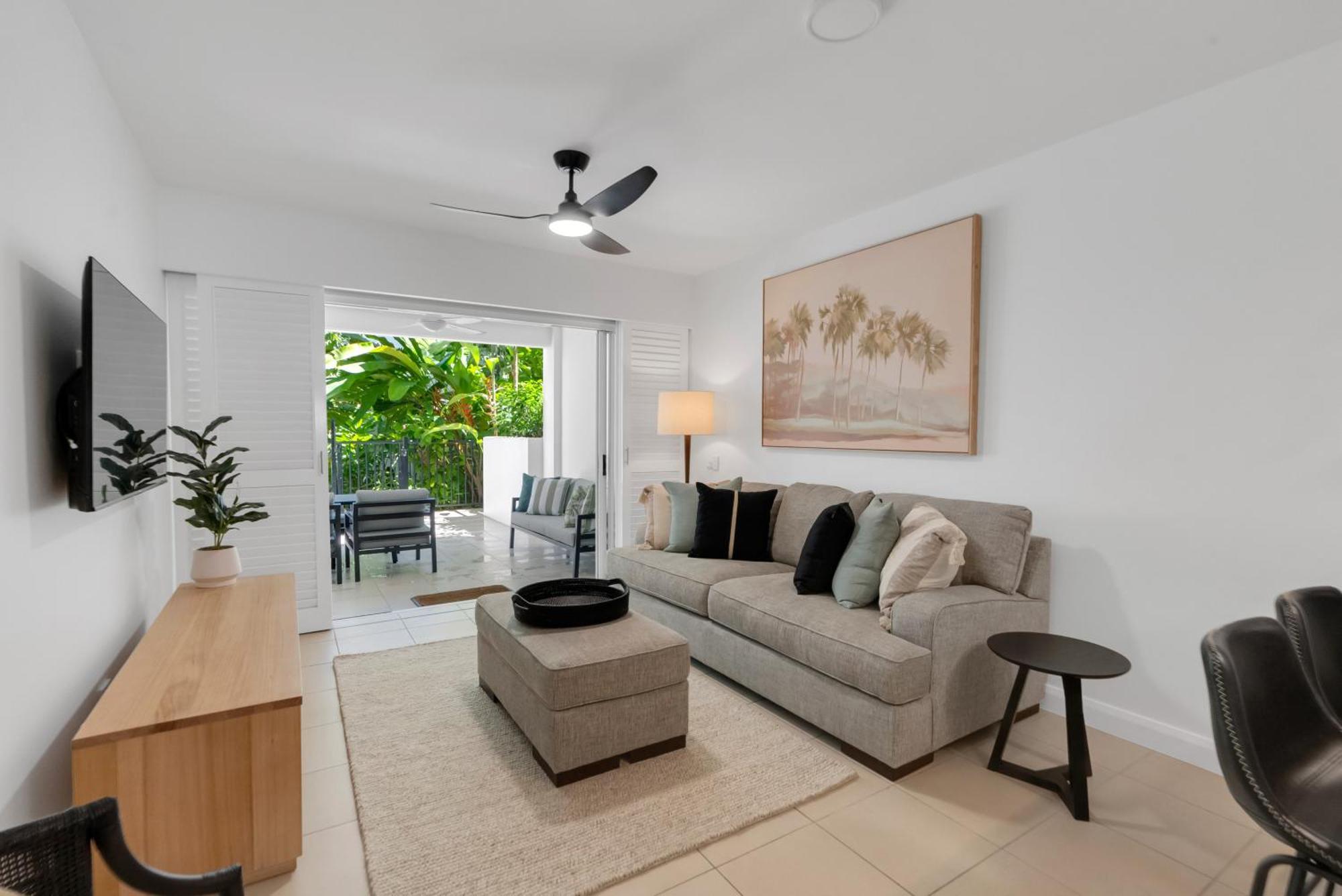 Elysium Private Apartments At Beach Club & Spa Palm Cove Exterior photo